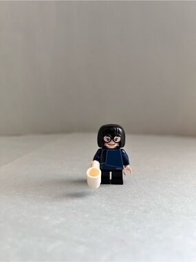 LEGO Disney Minifigure Series 2 Edna Mode